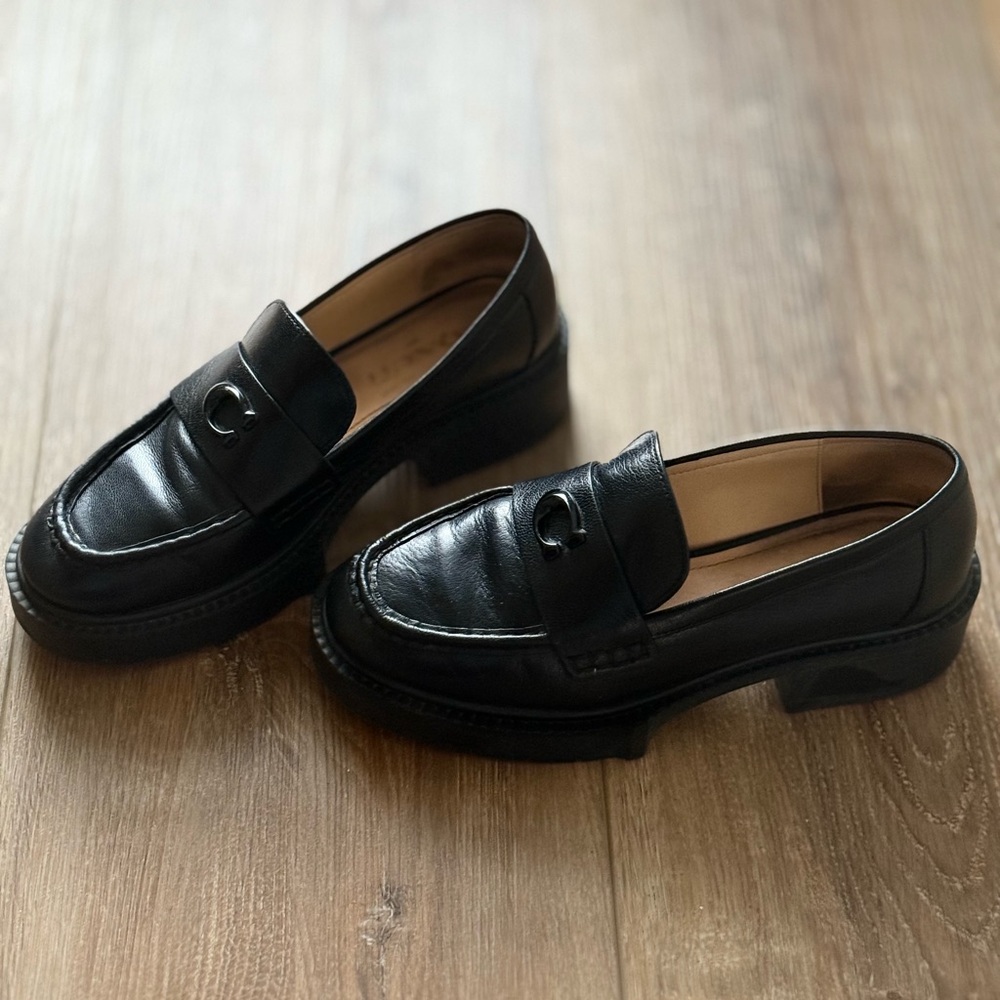 Coach Leah loafers
